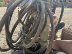 Hydraulically driven pump with 4