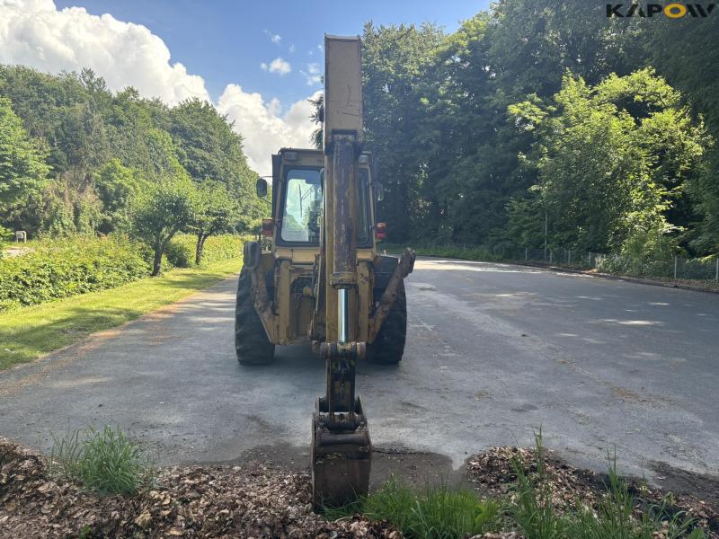 Hydrema 505 backhoe loader 6