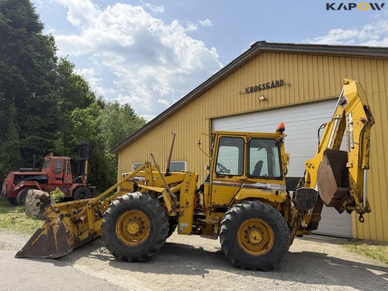 Hydrema 806 CLS backhoe loader 7