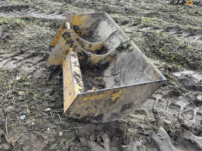 Hydrema 807 backhoe loader 88