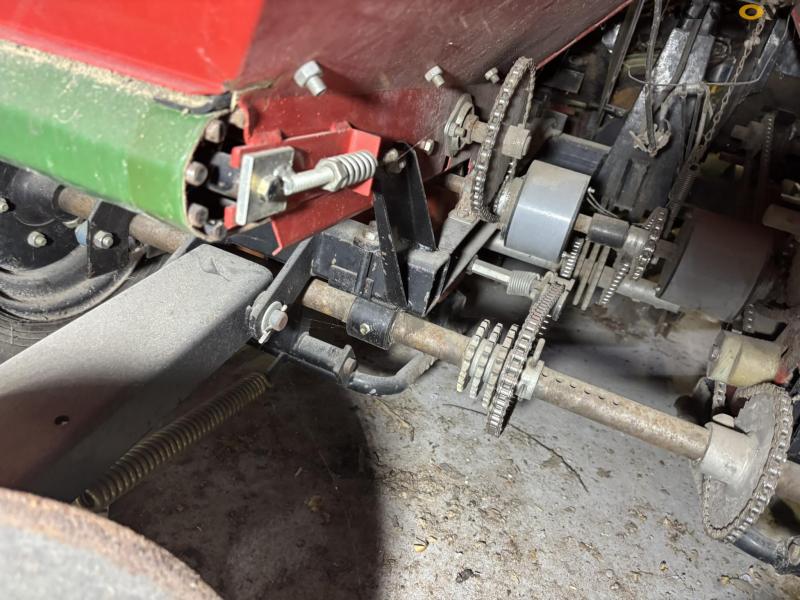 Hylleberg potato planter 2 rows 10