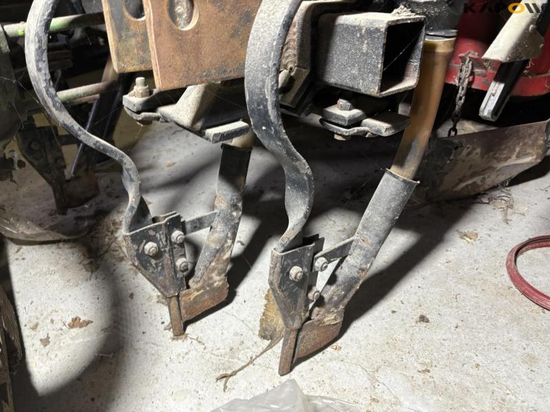 Hylleberg potato planter 2 rows 26