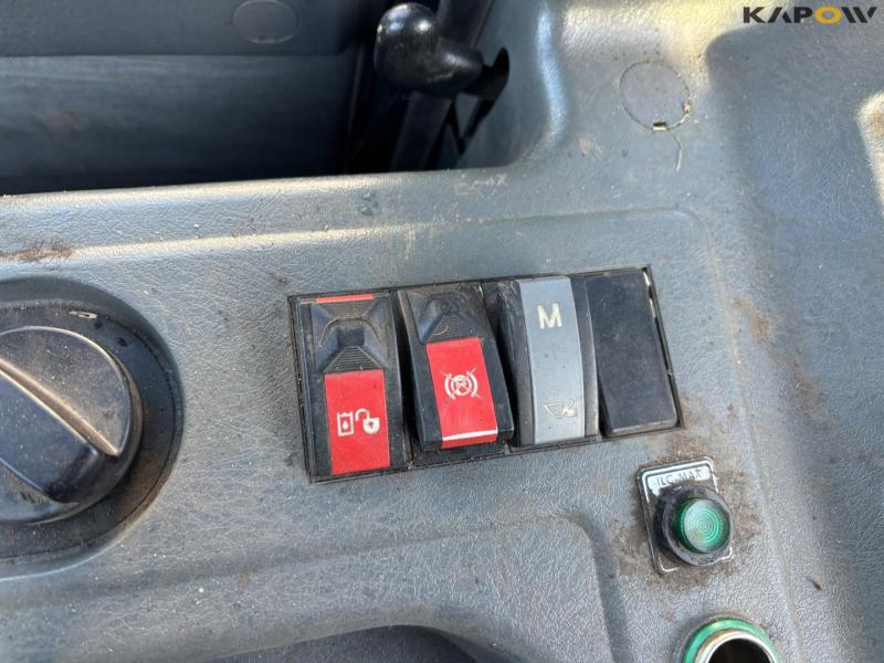 Hyundai HL 757-9A XTD wheel loader 36