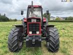 IH 1455 AXL 4 WD tractor 2