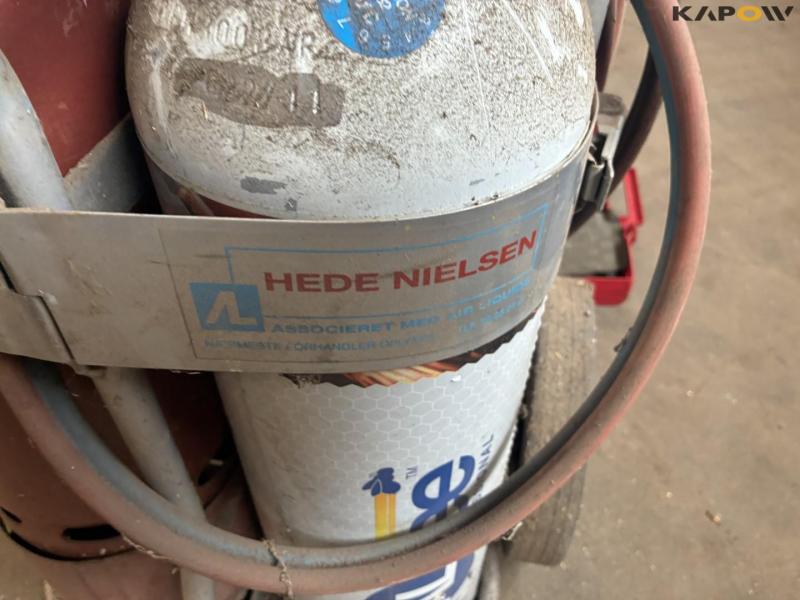 Oxygen and gas set with cutting torch 10