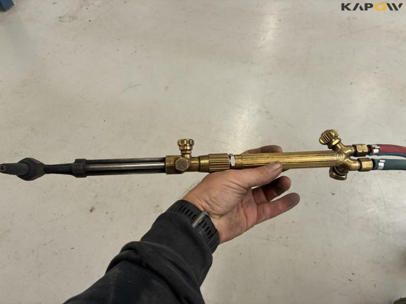 Oxygen and gas set 23