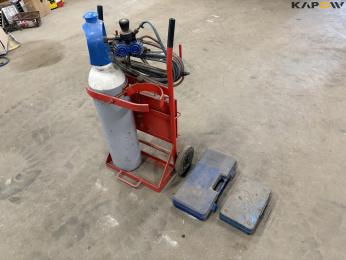 Oxygen and gas cutting set with trolley