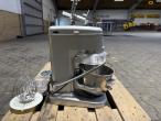Industrial cutting and mixing machine + accessories 29