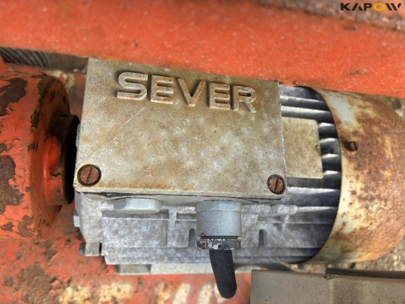Industrial pump with electric motor 7