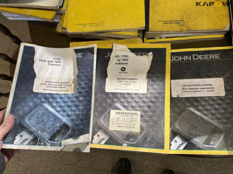 Instruction books 14