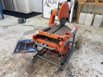 iQ iQMS362i tile cutter