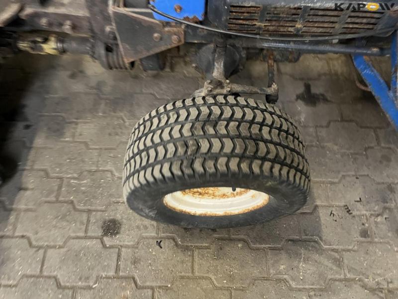 Iseki 2140 compact tractor with implements 8