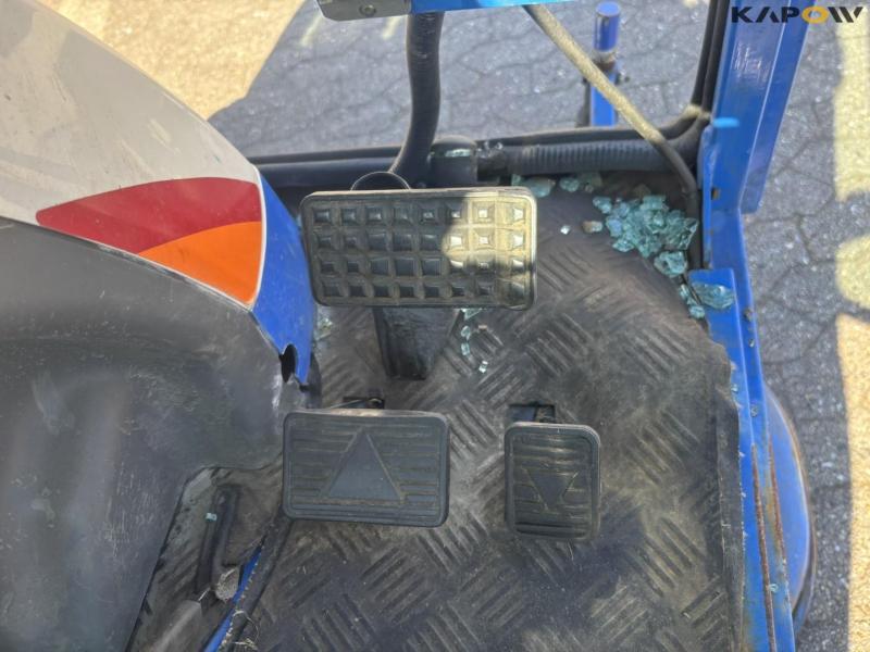 Iseki SF230 tool carrier 53