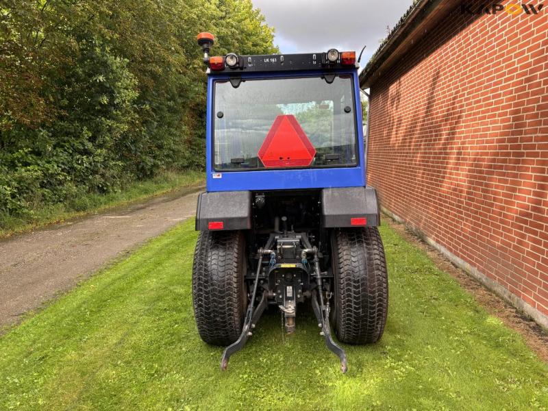 Iseki Th4365 compact tractor 5