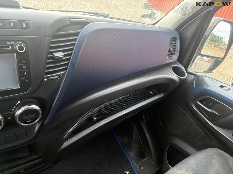 Iveco 35S14 Daily van 48