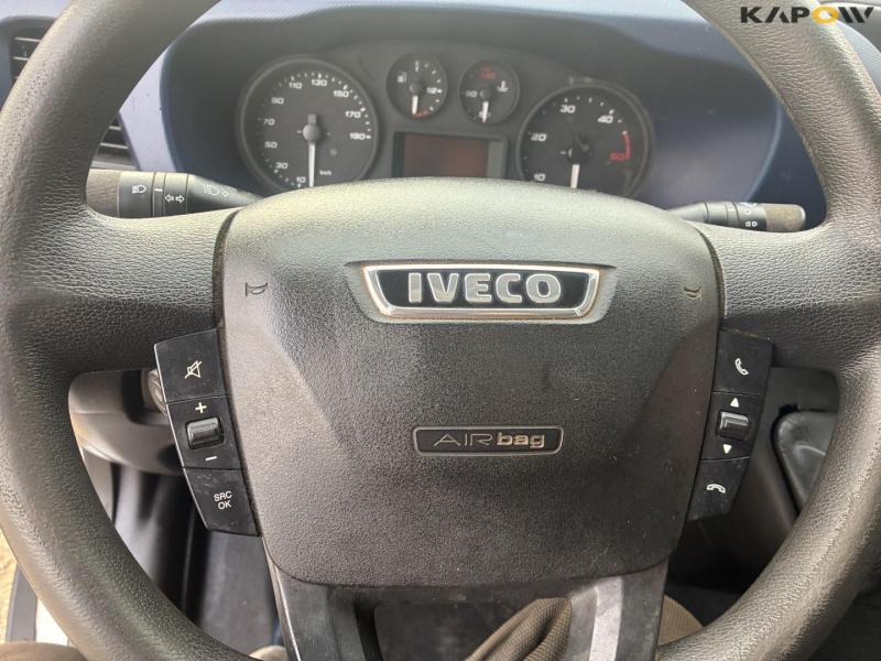 Iveco 35S14 Daily van 53