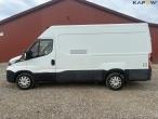 Iveco 35S14 Daily van 8