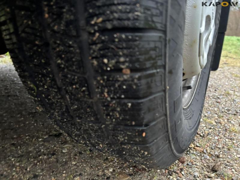 Iveco Daily 35-170 van 32