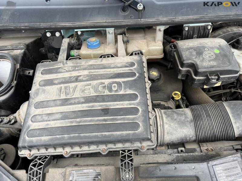 Iveco daily 35C13 flatbed truck 33