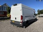 Iveco Daily 35S14 van 5