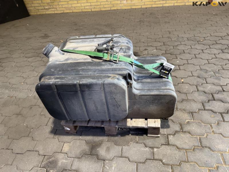Iveco tank 2