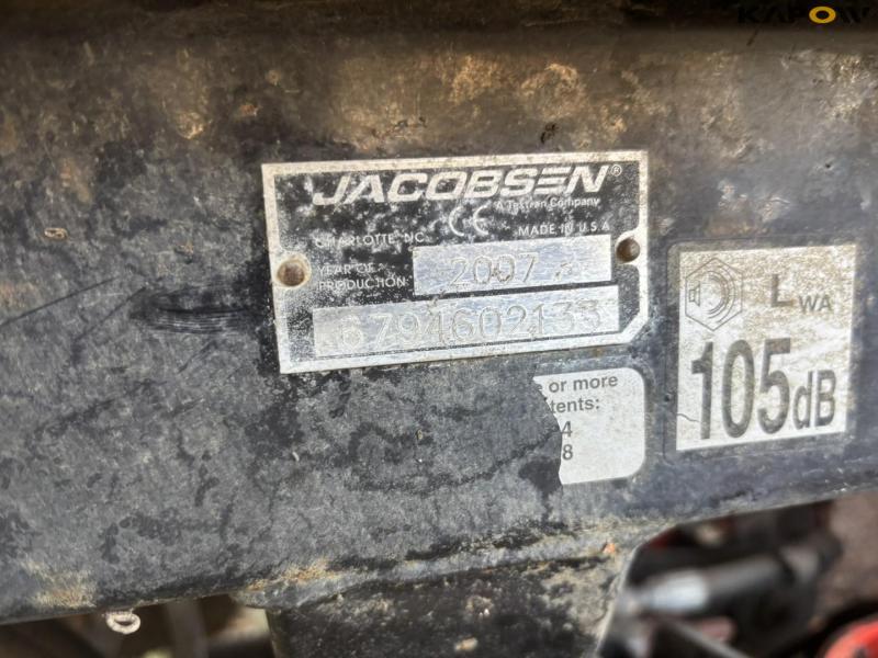 Jacobsen LF3400 4WD cylinder mower 6