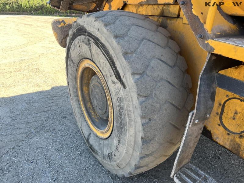 JCB 426E HT wheel loader 30