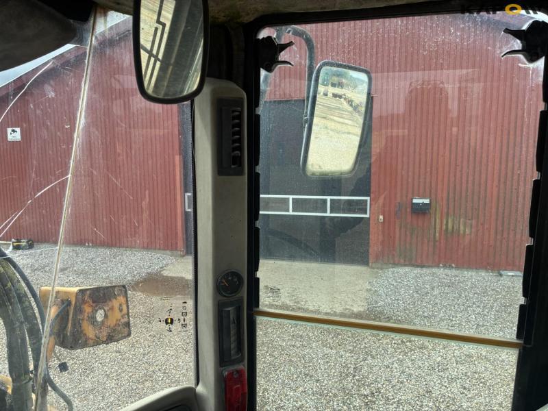 JCB 436HT wheel loader 66