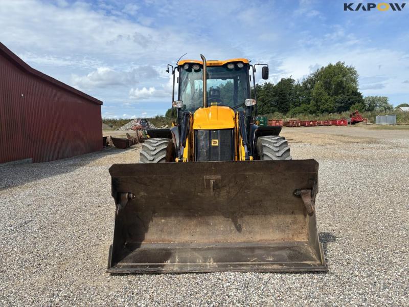 JCB 4CX backhoe loader 2