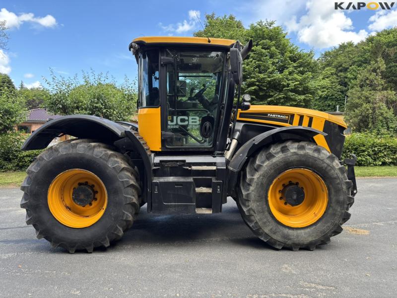 JCB FASTRAC 4220 tractor 4