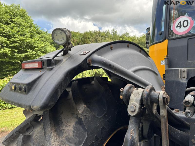 JCB FASTRAC 4220 tractor 47