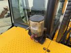 JCB JS220LC excavator 24