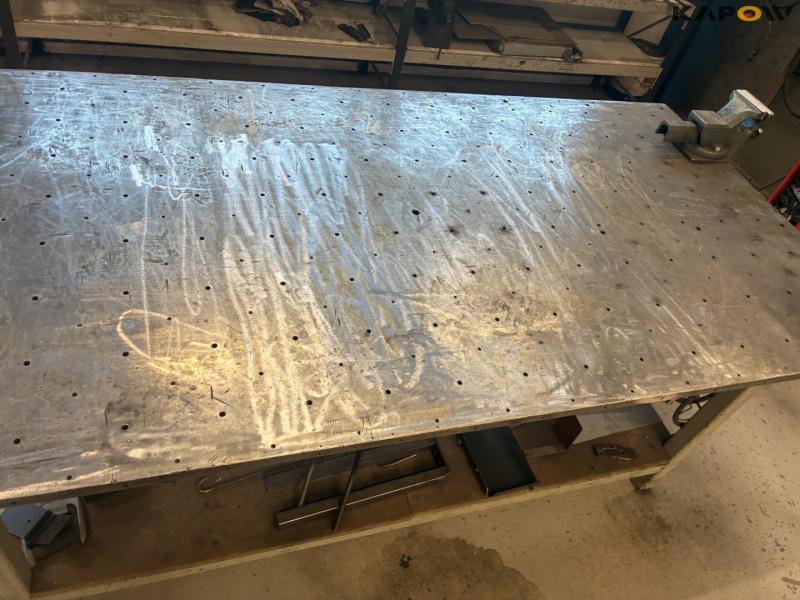 Iron table with vice 14