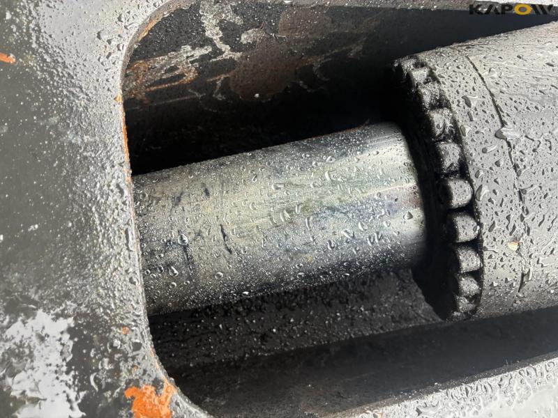 Iron shears for excavator 17