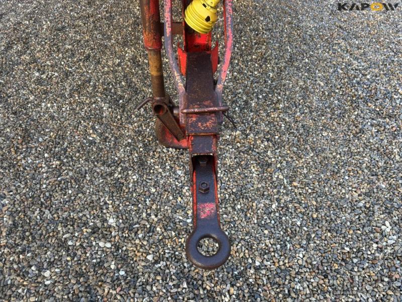 JF dump trailer with manure spreader 10