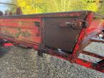JF dump trailer with manure spreader 18
