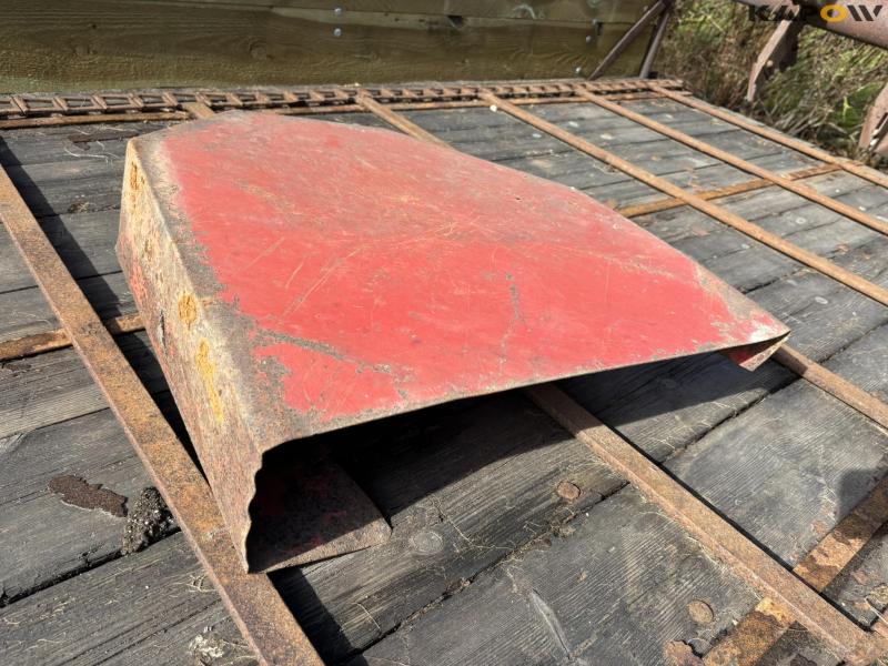 JF AV40 with manure spreader 41