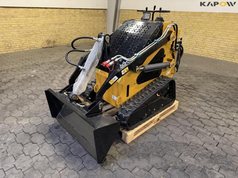 Jining Lihua Heavy T360 skid steer loader 1