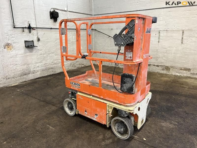 JLG 1230ES lift 3