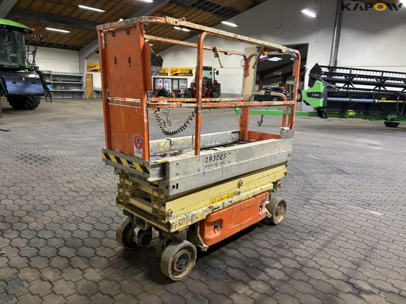 JLG 1930ES scissor lift 5