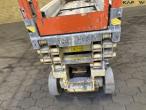 JLG 1930ES scissor lift 11