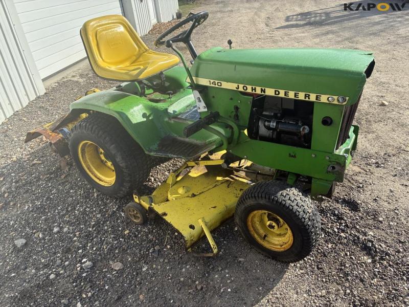 John Deere 140 garden tractor 3