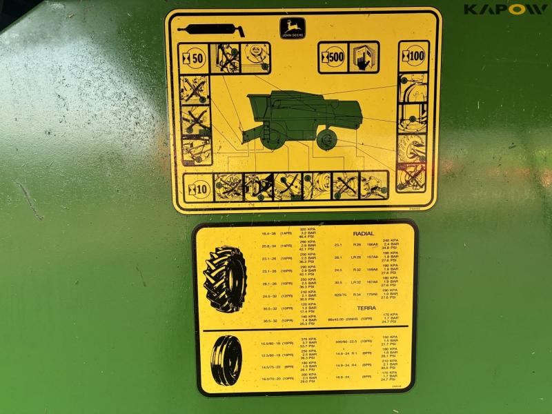 John Deere 2254 combine harvester 86