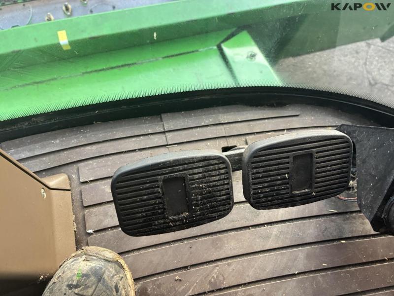 John Deere 2254 combine harvester 128