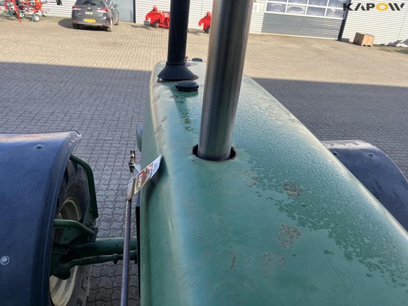 John Deere 3040 tractor 54