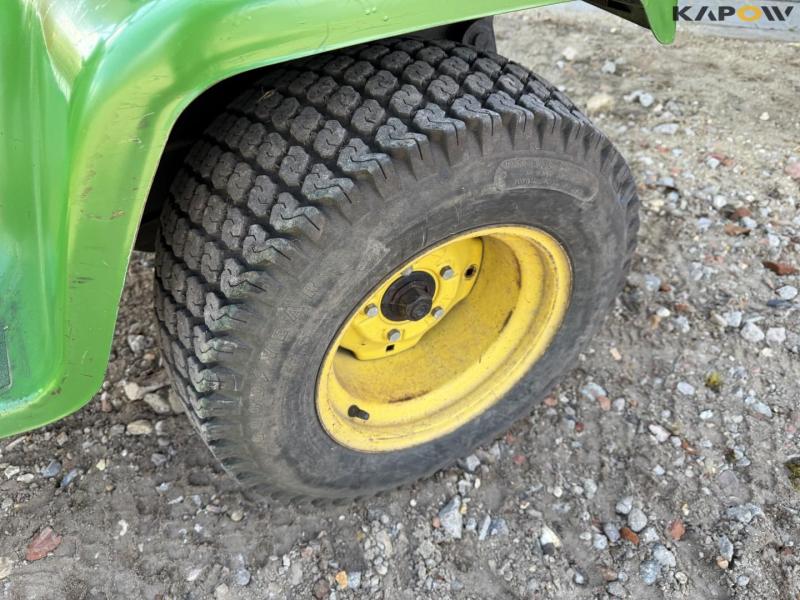 John Deere 318 lawn tractor with mower deck 24