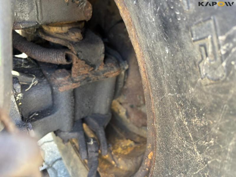 John Deere 3320 4WD 39