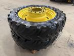 John Deere 380/80-R38 wheels 3