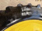John Deere 380/90-R54 wheels 10