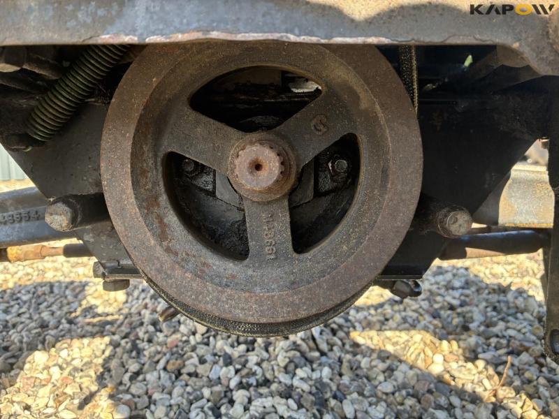 John Deere 400 garden tractor 17